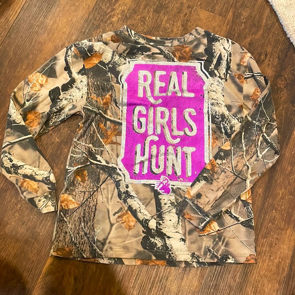 Legendary Whitetails real girls hunt shirt